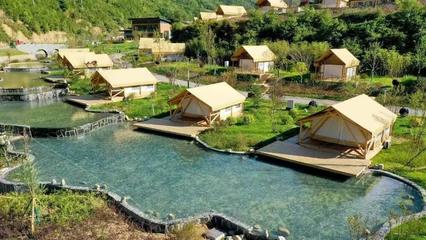 香港客商來宕昌考察,頻頻點贊官鵝溝